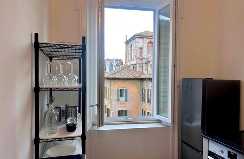 Rome City Centre Apartment | Beautiful house in the heart of Rome 20meters from Piazza Venezia/Trevi Fountain