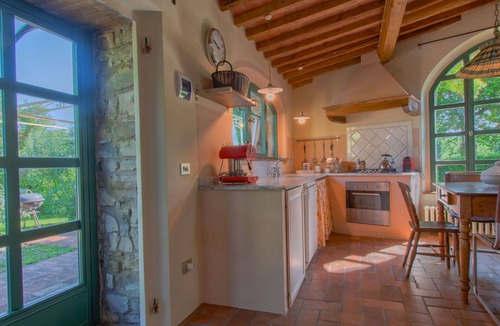 Scandicci Villa | Beautiful private villa for 3 guests with WIFI, A/C, TV and panoramic view