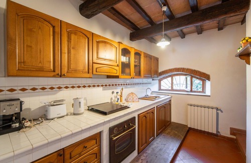 Montebonello House | Beautiful villa for 14 guests with private pool, A/C, WIFI, TV, pets allowed and panoramic view