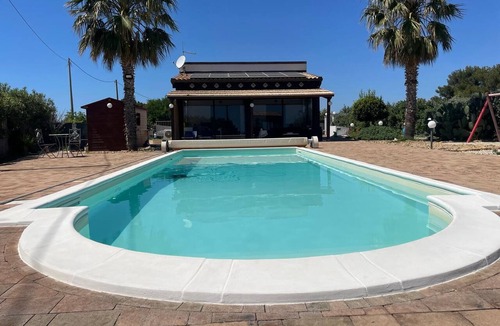 Pergole House | Beautiful Villa with heated swimming pool for exclusive use
