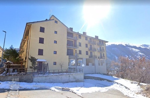 Lucoli Apartment | Breathtaking panorama in a quiet corner of Abruzzo paradise.