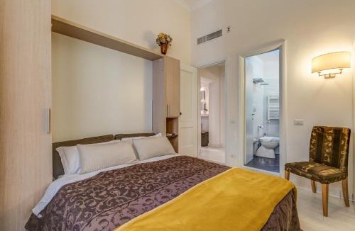 Rione XVIII Castro Pretorio House | Caffe' e Cuscino