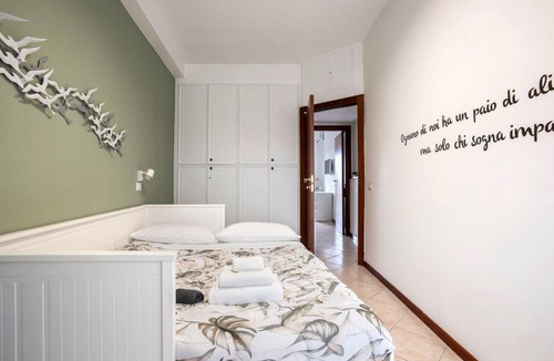 Universita House | Camesena 40 - 2BR Apartment for 4 near Tiburtina