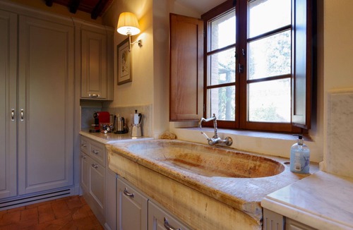 Castelnuovo Berardenga Villa | Camparone, ArcenoRentalsClub Magnificent Chianti Villa Exclusive Pool Concierge