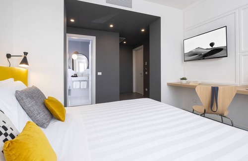 Rione XVIII Castro Pretorio Hotel | Camplus Hotel Roma Centro