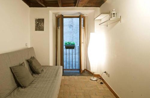Rione VII Regola Apartment | Campo dé Fiori - Apt 2