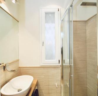 Navona Apartment | Campo dei Fiori modern apartment with terrace
