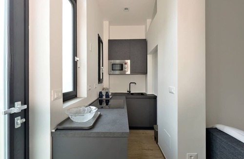 Bolognina Apartment | Carracci Loft, central station