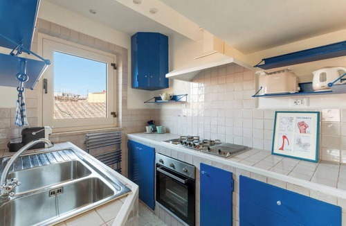 Rione III Colonna Apartment | Casa Adriana, a Burghesius home