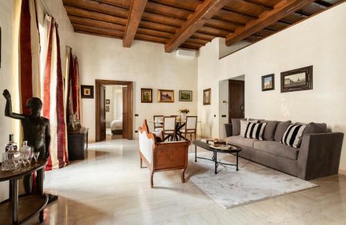 Rome City Centre Apartment | Casa Campidoglio -Luxury Apartment Piazza Venezia Direct View