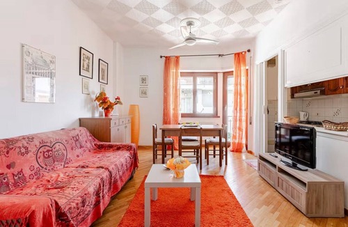 Quartiere XXXIV Lido di Ostia Levante Apartment | Casa Daniele: Tourist Apartment with Panoramic Sea-View Balcony in Lido di Ostia