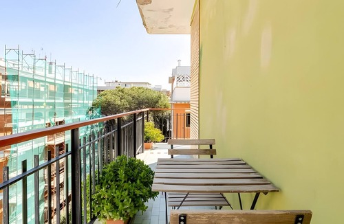 Quartiere XXXIV Lido di Ostia Levante Apartment | Casa Daniele: Tourist Apartment with Panoramic Sea-View Balcony in Lido di Ostia