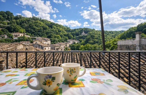 Canepina Apartment | Casa del Borgo, between Mountains and Lake, Near Rome