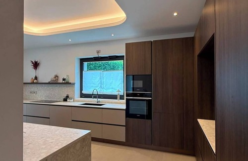 Sestola House | Casa Magnolia: Spacious Boutique Mountain Home - 4 Bathrooms - Panoramic Views