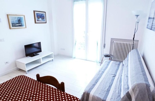 Torre Pedrera Apartment | Casa Sciroc