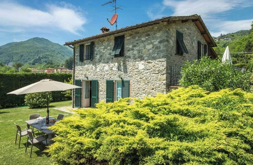 Pescaglia House | Charming stone house near Lucca and Garfagnana