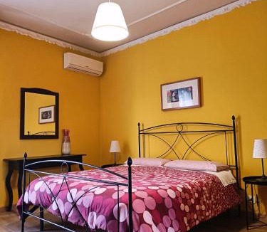 Scicli Apartment | Colorful Scicli
