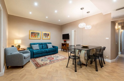 Celio Apartment | Colosseum 10steps away, Marco Aurelio Luxury House