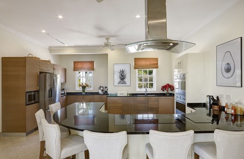 Merlin Bay Villa | Cool Wind, Westland Heights St James - Luxury 6 bedroom villa with private chef