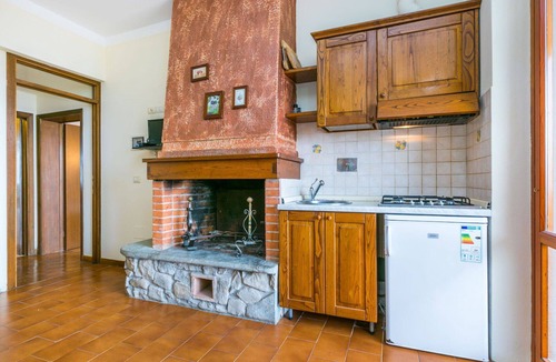 San Baronto Apartment | Cosy apartment for 2 guests with pool, WIFI, terrace and pets allowed