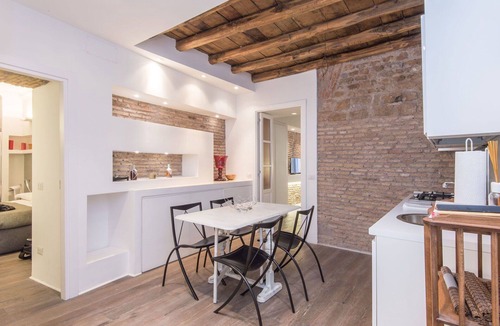 Monti Apartment | Cosy apartment for 4 guests with WIFI, A/C and TV