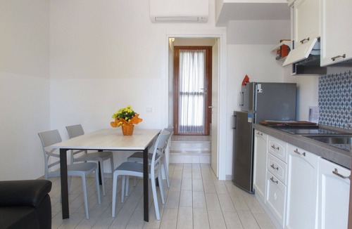 Lido di Volano House | Cosy apartment in villa for 4 people with WIFI, A/C, TV and terrace