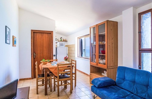 Trappeto Apartment | Cosy apartment for 4 people with WIFI and TV
