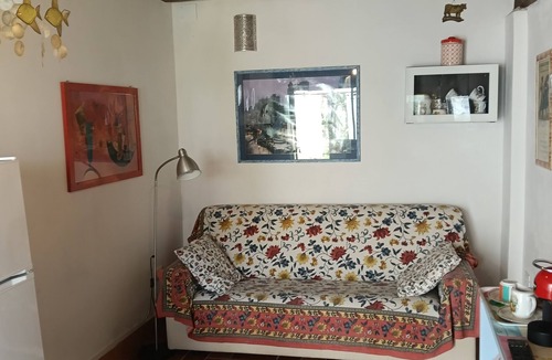Piombino Apartment | Cozy and quiet two-room apartment with garden a short distance from the sea.