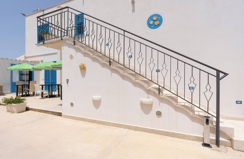 Custonaci Apartment | Cozy, with garden, parking space, and 5 minutes from cornino bay beach