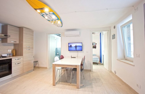 Lavinio Lido di Enea House | Detached cottage with patio and garden, up to 6 people