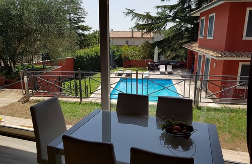 Riano Villa | Detached house with large private pool for exclusive use