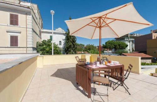 Pigneto Apartment | Detached House with Terrace near Pigneto Metro