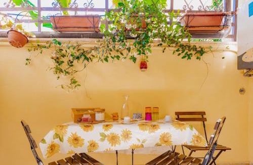 Pigneto Apartment | Detached House with Terrace near Pigneto Metro