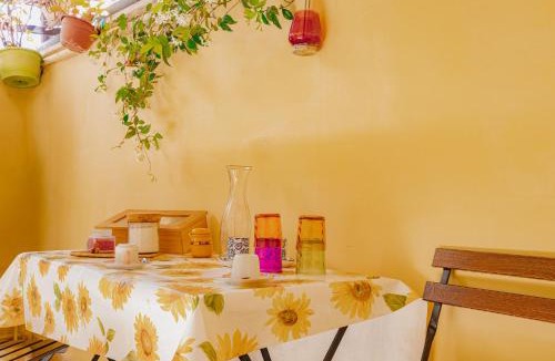 Pigneto Apartment | Detached House with Terrace near Pigneto Metro