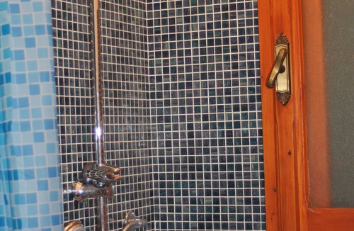 Fondi House | Disabled accessible large stone house in orange grove