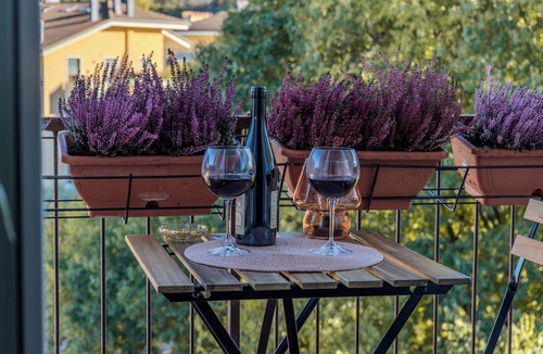 Nord-Ovest Apartment | DolceVista Valpolicella: Elegant Three-Room Apartment with Relaxation & Free Parking