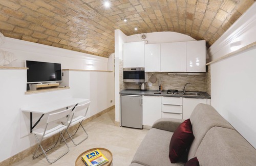 Quartiere III Pinciano Apartment | Domus Mariani - Cremera by Ghor