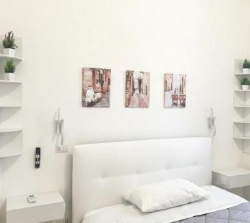 Prenestino-Centocelle Apartment | Domus Tiziano 30 meters from the C line