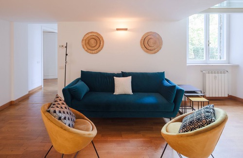 Navona Apartment | Elegant apartment with patio at Piazza Navona