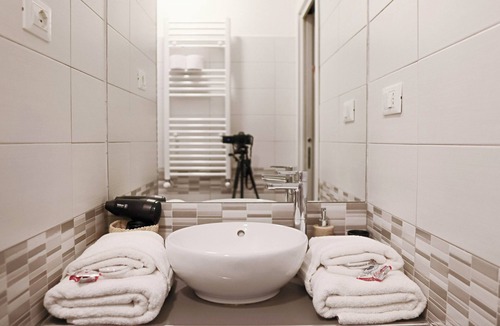 Aurelio Bed & Breakfast | Elegant Boutique Rooms near the Vatican with Garden & Private Terraces