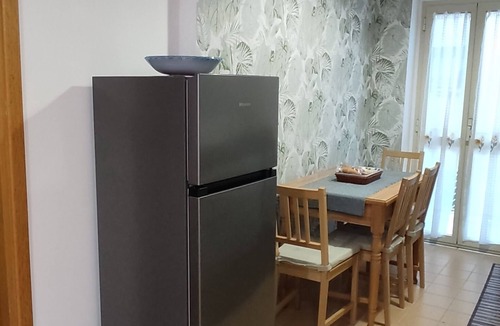 Monte Sacro Apartment | Eve's House. Up to 4 guests. Opposite the subway station