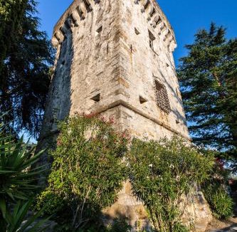 Aigo House | Exclusive 15th century castle, between Cinque Terre and Portofino, offering complete privacy and a private infinity pool