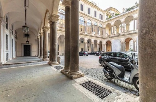 Navona Apartment | Experience Royal Splendor in Historic Rome