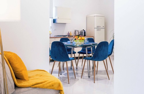 Sorrento Villa | Family-friendly contemporary villa with garden for up to 10 people