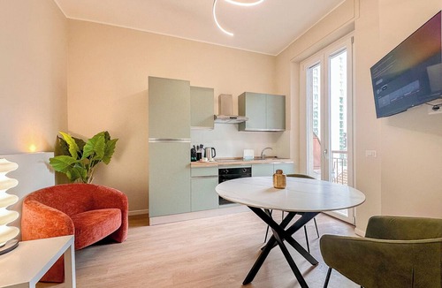 Centro Direzionale Apartment | Flatsharing - Gioia Coral suite - 1 bedroom