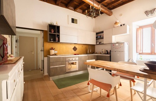 Rione XI Sant'Angelo Apartment | Ghetto Elegant Apartment