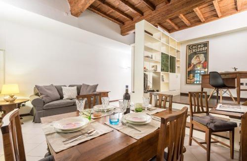 Santissima Annunziata Apartment | Giulietta by Mmega