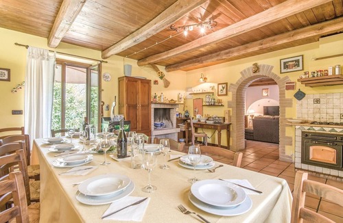 Magliano Sabina House | Gorgeous home in Magliano Sabina -RI-