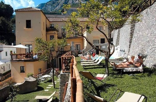 Amalfi Apartment | Gorgeous Loft Apartments with Pool in Amalfi Town by AMALFIVACATION.IT