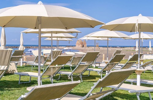 Ladispoli House | Gotha Beach Srl - Casetta Salvia